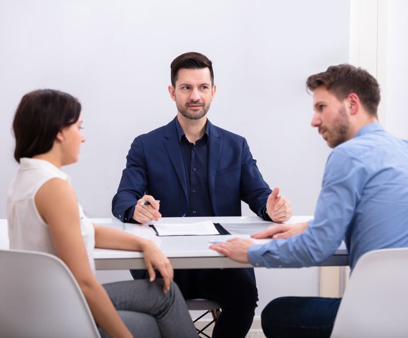 Los Angeles Mediation Attorney Works To Settle Disputes Effectively